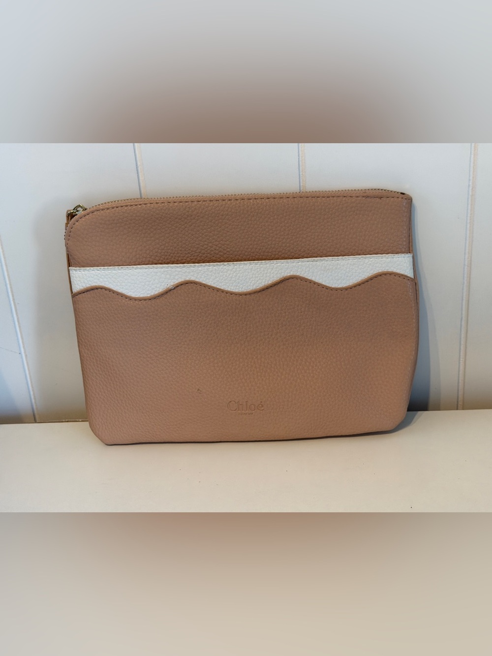 Chloé Parfums Tan Pebbled Leather Scalloped Cosmetic Bag Pouch Clutch